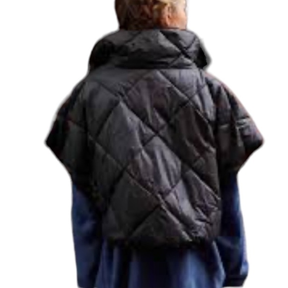 Free People Chill Out Packable Puffer Poncho Scarf One Size - Picture 4 of 14